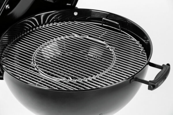 Weber® Master-Touch® GBS® E-5750 Charcoal Barbeque 57cm - Image 2